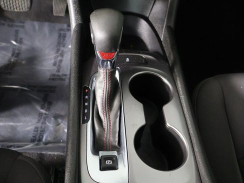 Used 2022 Chevrolet Malibu RS FWD image 41