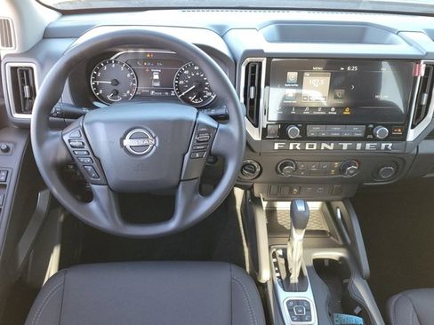 New 2026 Nissan Frontier SV image 8