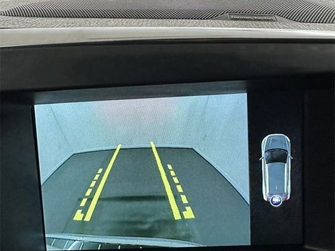 Used 2017 Volvo XC60 T6 R-Design w/ Climate Package image 25