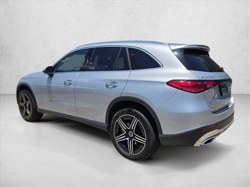 Certified 2026 Mercedes-Benz GLC 300 image 8