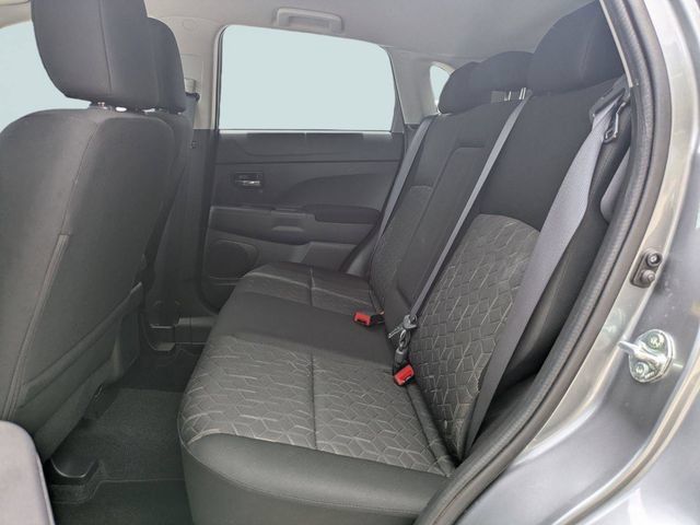 Used 2025 Mitsubishi Outlander Sport ES AWD/4WD image 14