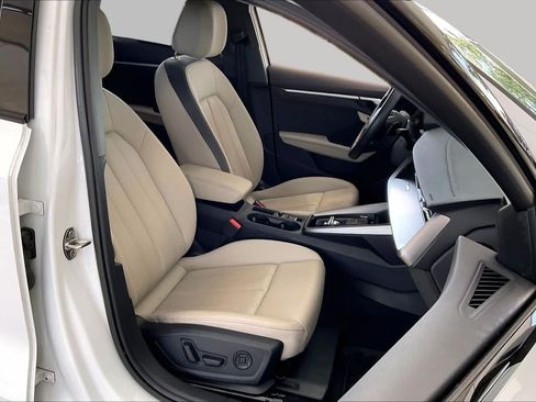 Used 2024 Audi A3 2.0T Premium w/ Convenience Package FWD image 9