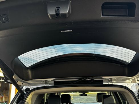 Used 2020 Buick Enclave Essence w/ Sound and Sites Package image 22