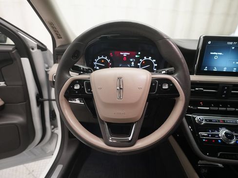 Used 2020 Lincoln Corsair Reserve w/ Elements Package AWD/4WD image 4
