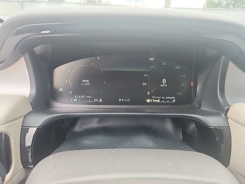 Used 2022 Lincoln Aviator 2WD w/ Premium Package image 22
