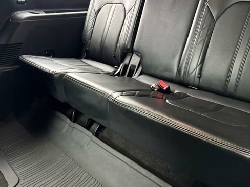 Certified 2020 Ford Expedition Max Platinum image 12
