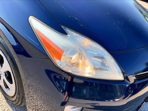 Used 2014 Toyota Prius Three FWD image 27