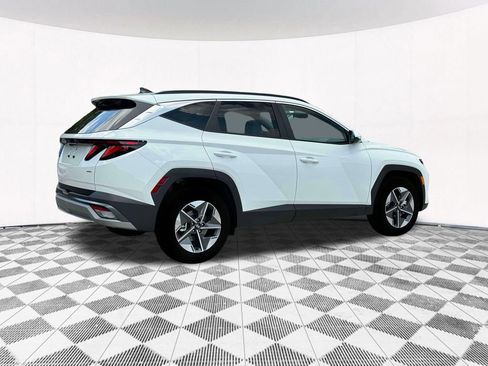 New 2025 Hyundai Tucson SEL image 12