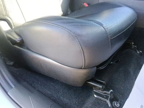 Used 2022 Toyota Tacoma TRD Off-Road image 32