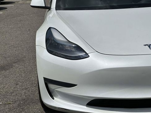 Used 2023 Tesla Model 3 Standard Range RWD image 7