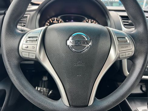 Used 2016 Nissan Altima 2.5 S w/ Power Driver Seat Package image 22