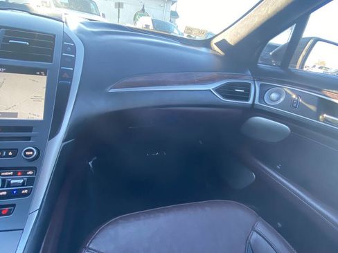 Used 2017 Lincoln MKZ Black Label image 19