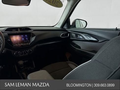 Used 2023 Chevrolet TrailBlazer LT w/ Convenience Package image 21