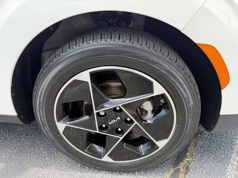 Certified 2023 Kia Soul EX FWD image 48