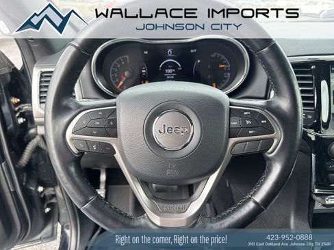 Used 2021 Jeep Grand Cherokee Laredo X image 31