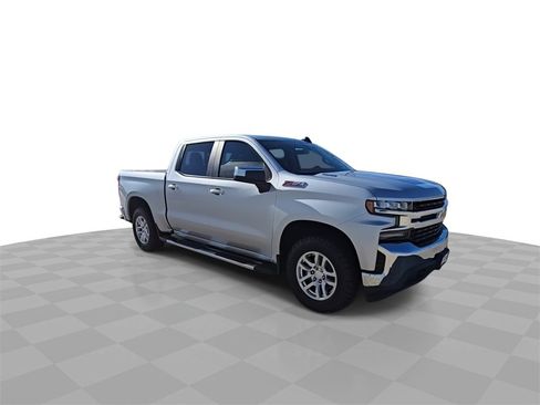 Certified 2020 Chevrolet Silverado 1500 LT w/ All-Star Edition image 2
