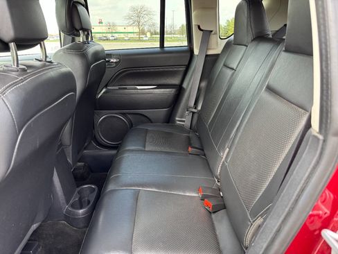 Used 2016 Jeep Compass High Altitude image 9