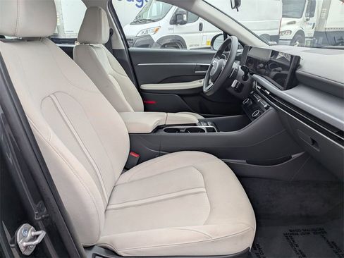 Used 2025 Hyundai Sonata SEL image 29