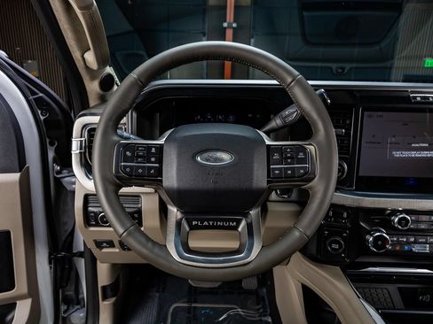 Used 2026 Ford F350 Platinum w/ Platinum Plus Package AWD/4WD image 17