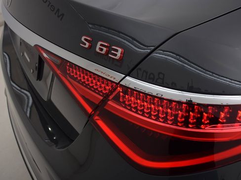 New 2026 Mercedes-Benz S 63 AMG S image 12