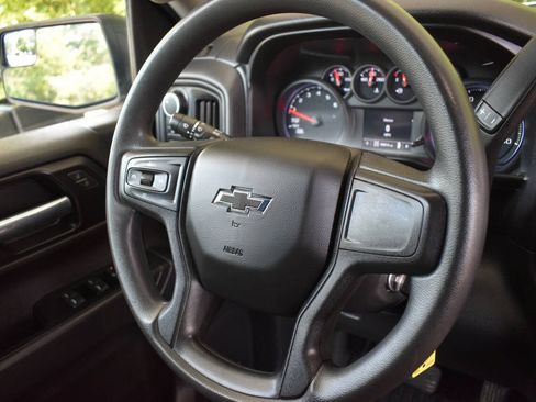 Used 2021 Chevrolet Silverado 1500 Custom Trail Boss AWD/4WD image 25