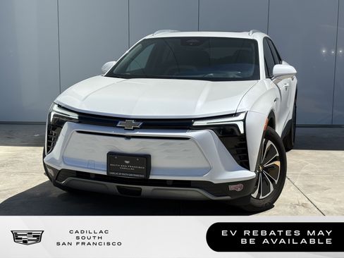 Used 2024 Chevrolet Blazer EV LT AWD/4WD image 1