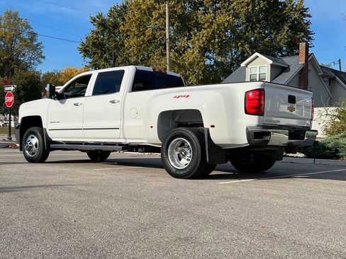 Used 2015 Chevrolet Silverado 3500 LTZ w/ Duramax Plus Package image 4