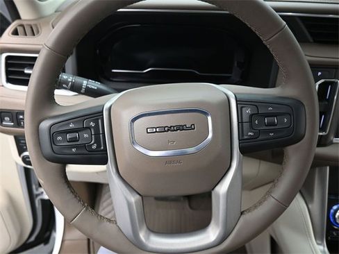 Used 2024 GMC Yukon Denali image 26