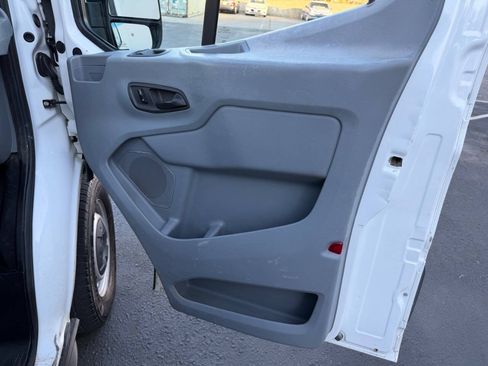 Used 2017 Ford Transit 350 XL RWD image 27