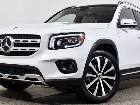 Used 2022 Mercedes-Benz GLB 250 image 7