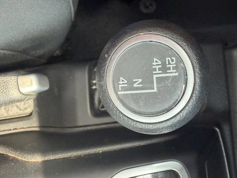 Used 2020 Jeep Gladiator Overland AWD/4WD image 45