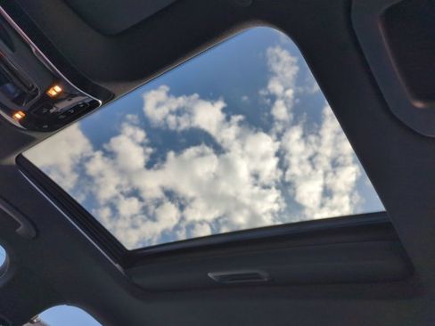 Used 2026 Mercedes-Benz C 300 Sedan image 19