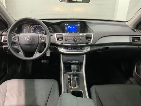 Used 2015 Honda Accord LX image 7