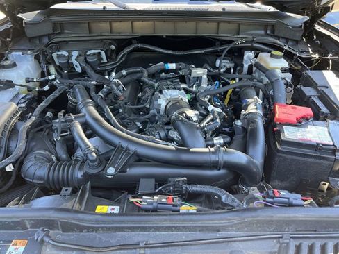 Used 2024 Ford Bronco Badlands AWD/4WD image 30