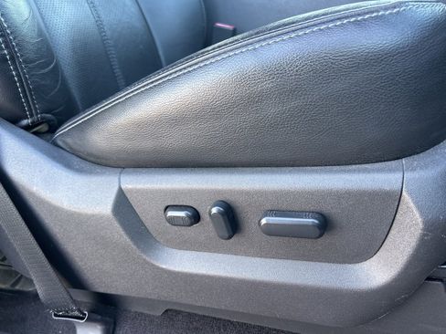 Used 2016 Ford F250 Lariat w/ Lariat Ultimate Package image 7