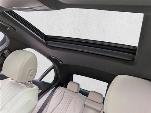 Used 2021 Mercedes-Benz E 350 Sedan image 16