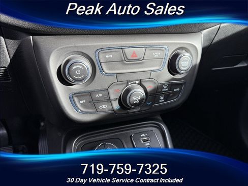 Used 2019 Jeep Compass Trailhawk w/ Leather Interior Group image 21