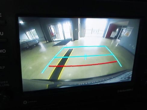 Used 2021 Toyota RAV4 LE image 22