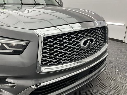 Used 2019 INFINITI QX80 Luxe image 28