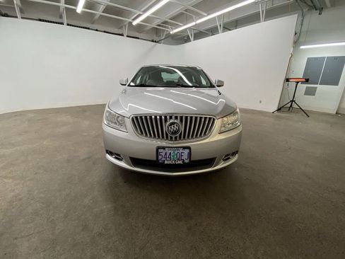 Used 2012 Buick LaCrosse Premium image 9
