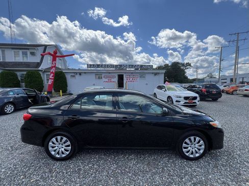 Used 2012 Toyota Corolla LE FWD image 5