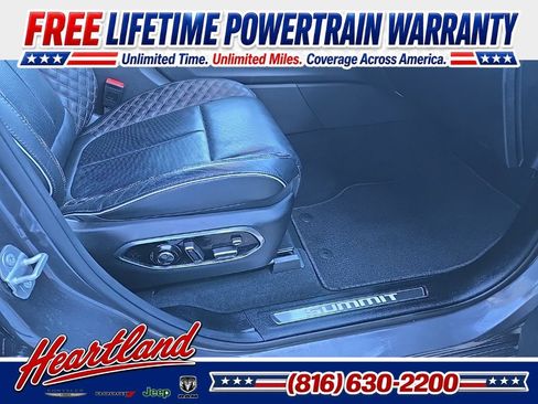Used 2025 Jeep Grand Cherokee Summit AWD/4WD image 84