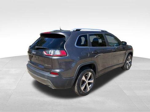 Used 2019 Jeep Cherokee Limited w/ Technology Group AWD/4WD image 3