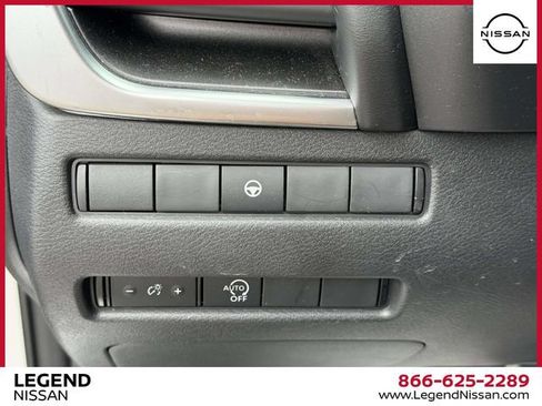 Certified 2023 Nissan Rogue SV AWD/4WD image 22