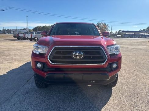 Used 2022 Toyota Tacoma SR5 image 3