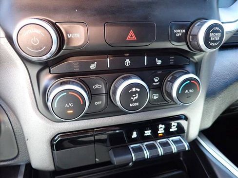 Used 2022 RAM 1500 Lone Star AWD/4WD image 19