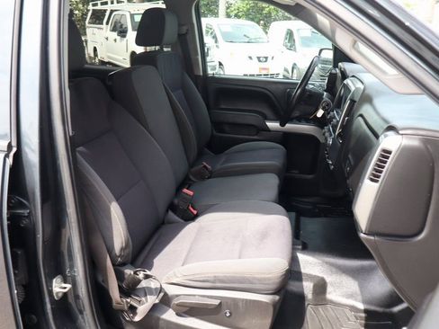 Used 2018 Chevrolet Silverado 1500 LT w/ All Star Edition image 34