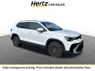 Used 2025 Volkswagen Taos SE FWD video 1