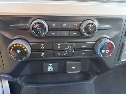 Used 2024 Ford F250 XLT image 39