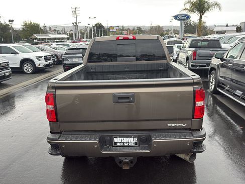 Used 2015 GMC Sierra 3500 Denali w/ Duramax Plus Package image 6